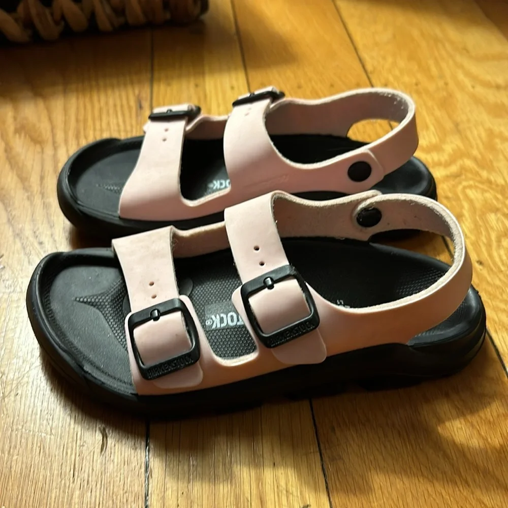 Pink Birkenstock sandals - Picture 4 of 4